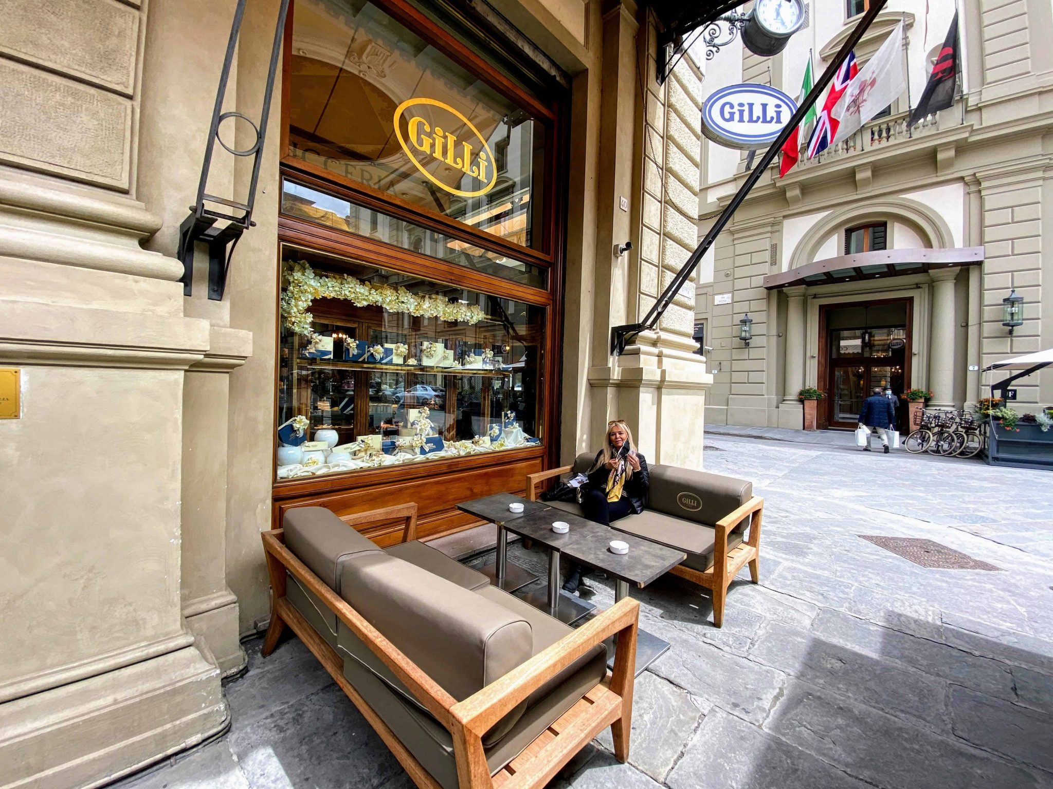 Tipping In Italy A 2025 Guide to When and How Much (+Printable Quick Guide) Mom In Italy