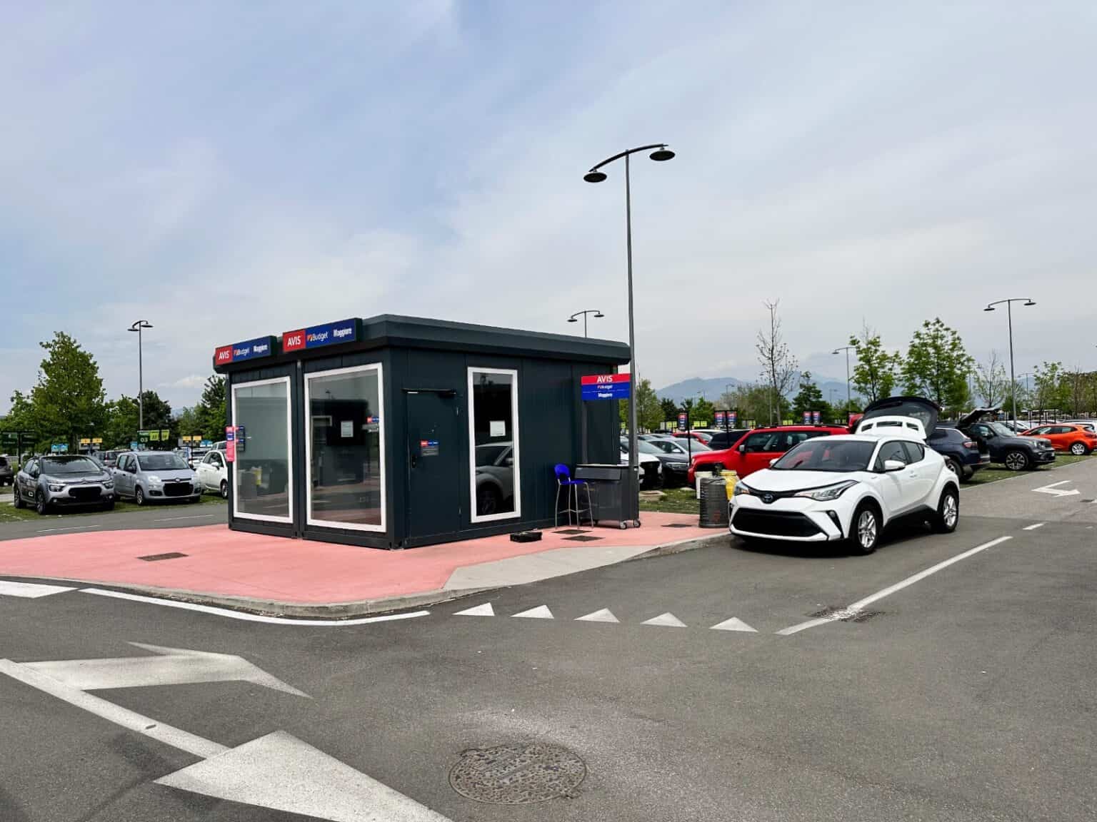 Renting a Car in Tuscany 2024 Guide + Tips from a Local Mom In Italy