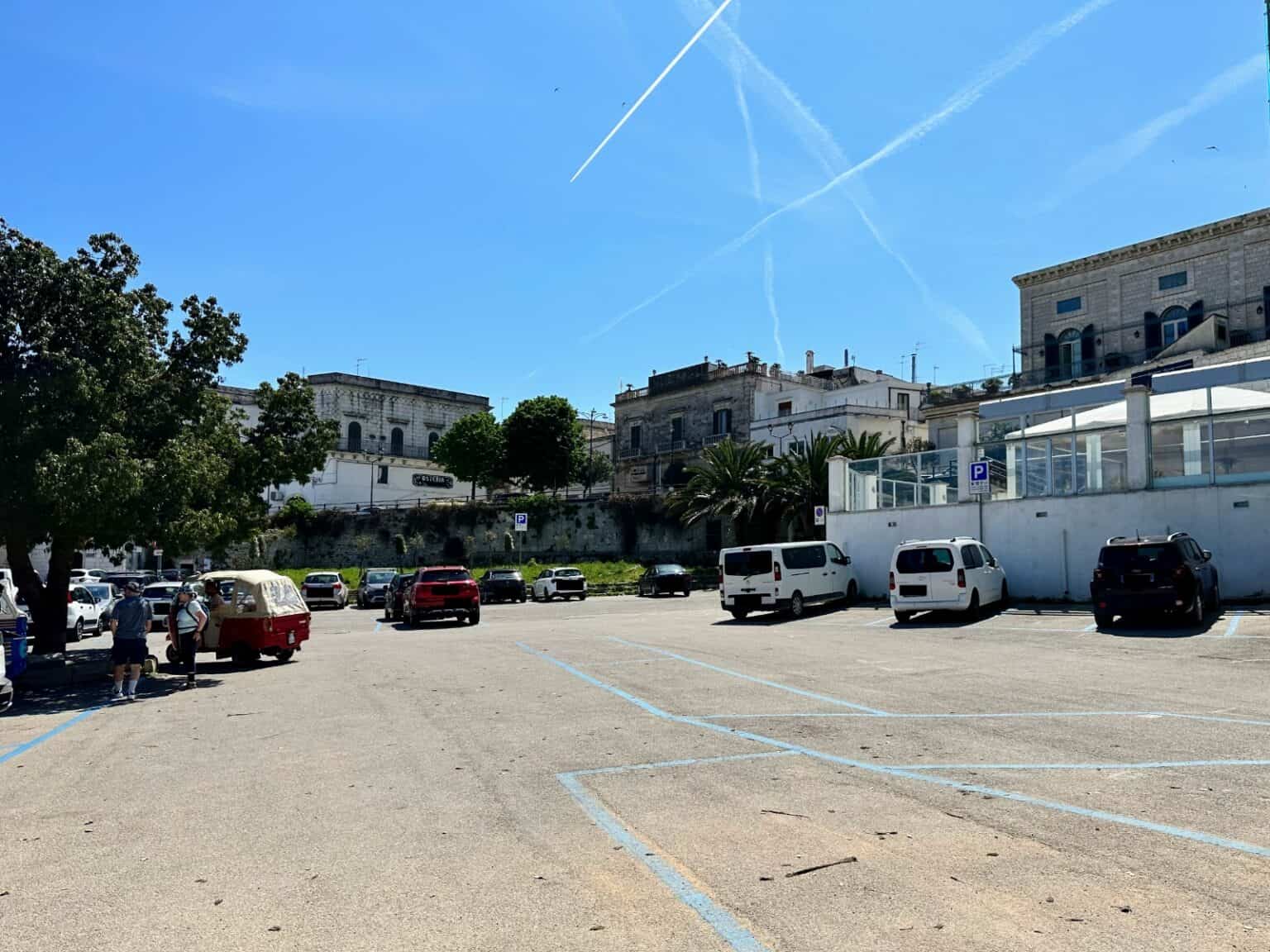 Ostuni, Italy OneDay Itinerary for Puglia’s ‘White City’ (+ Map