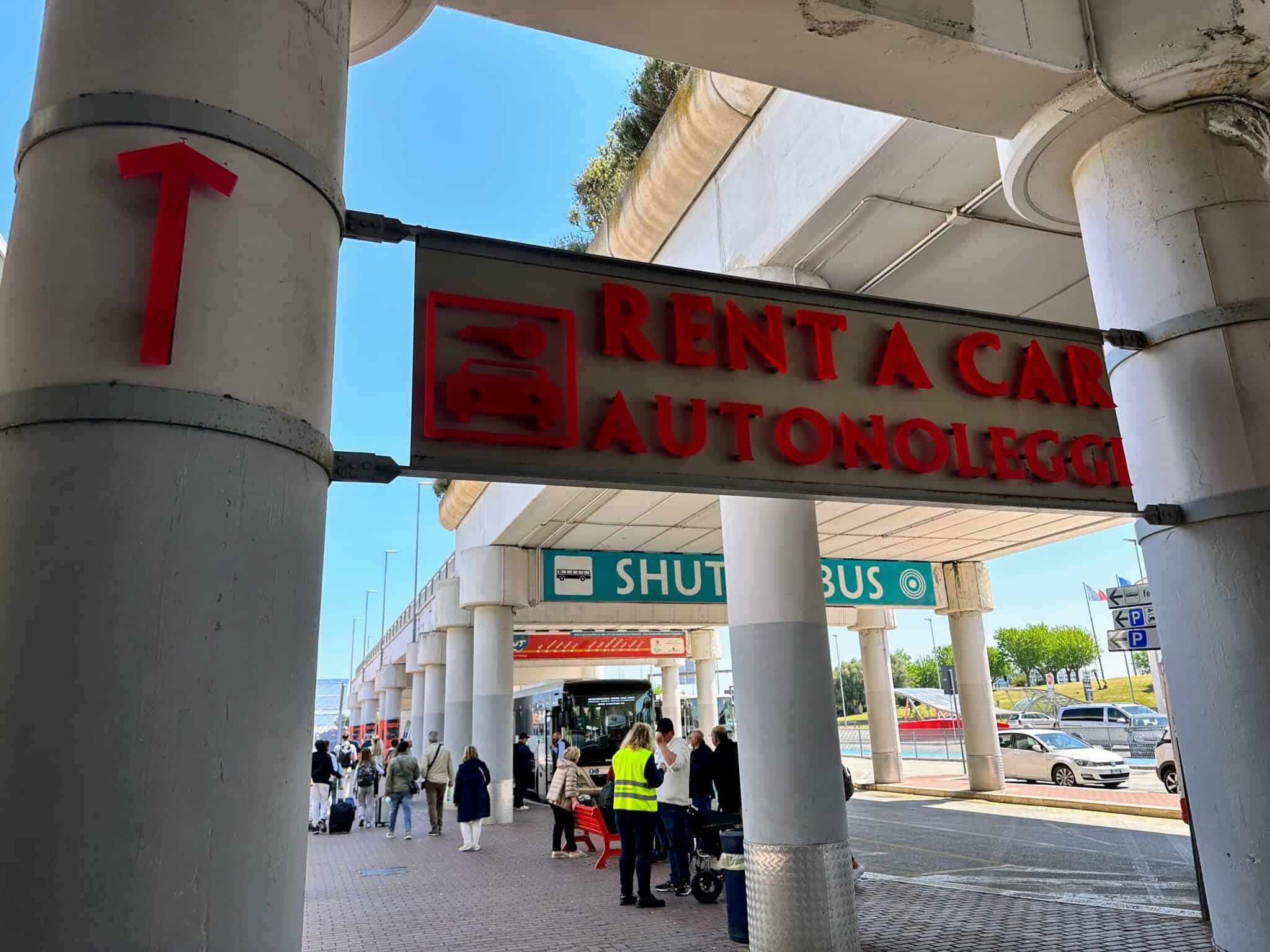 Schone Rent A Car Bari Bild